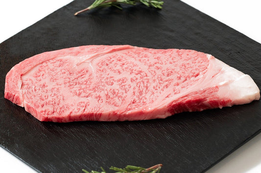 &lt;Tokachi Kuroge Wagyu beef&gt; Rib loin steak 180g 